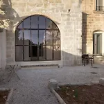 Villani Lubelli شقة